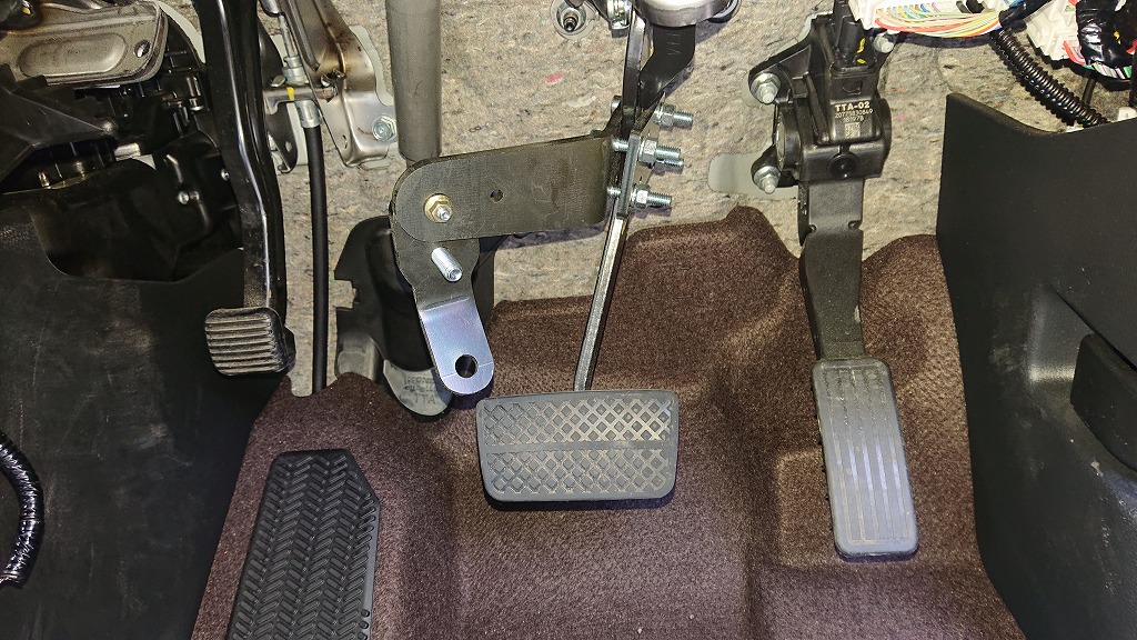 グイドシンプレックス　自動車運転補助装置