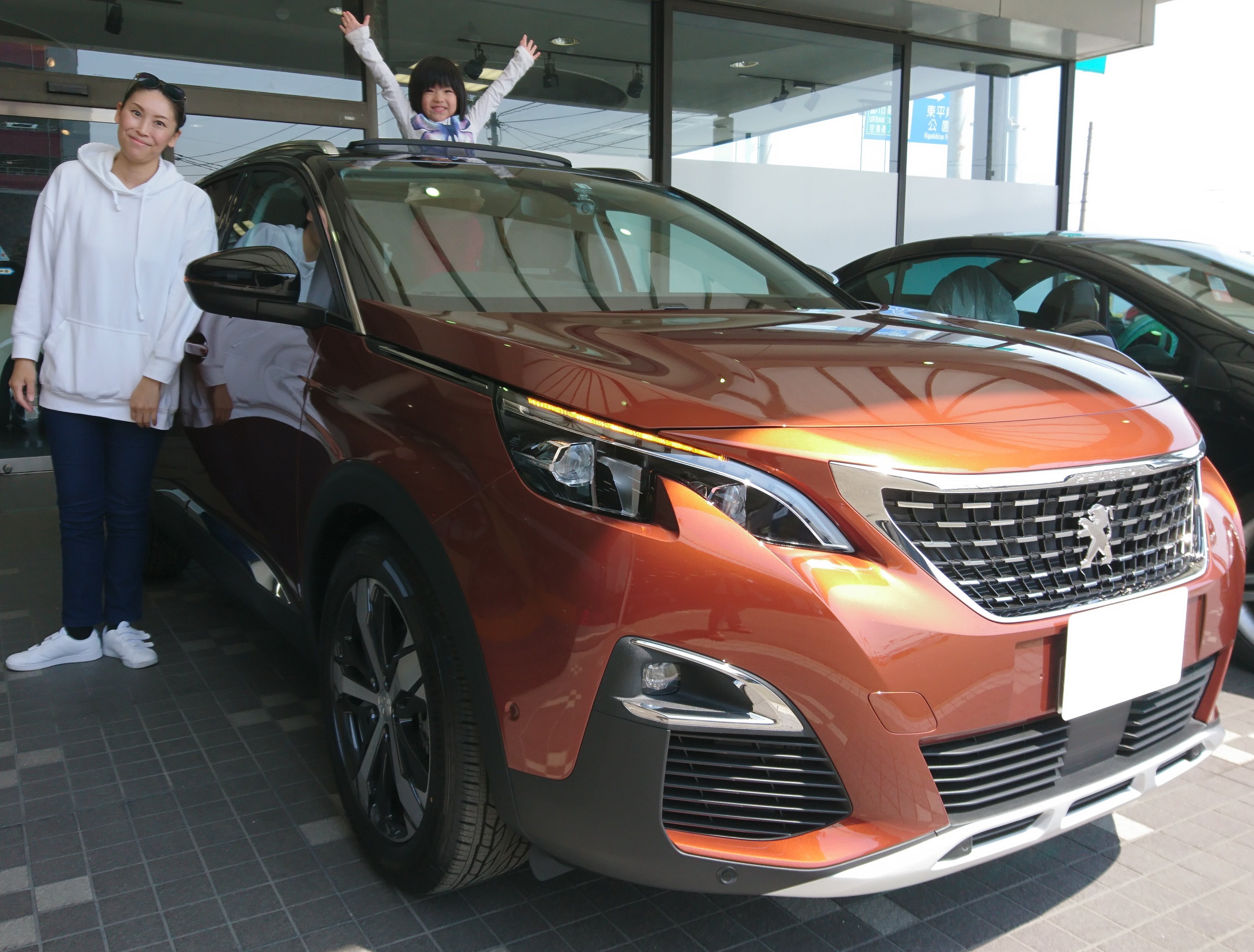 お子様はメタリックコッパーがご希望でございます（祝！納車！）