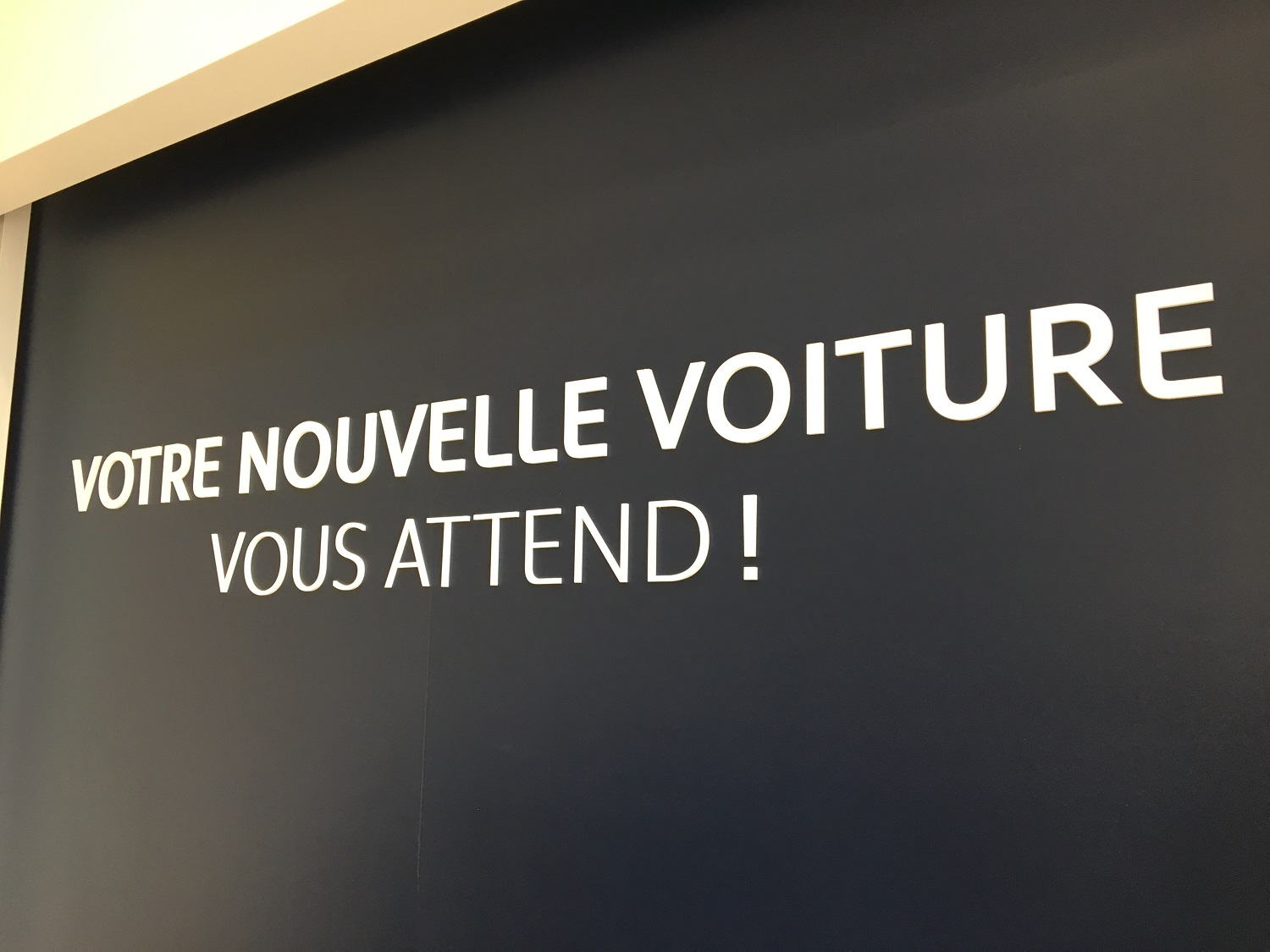 New 5008 GT BlueHDi ご納車です