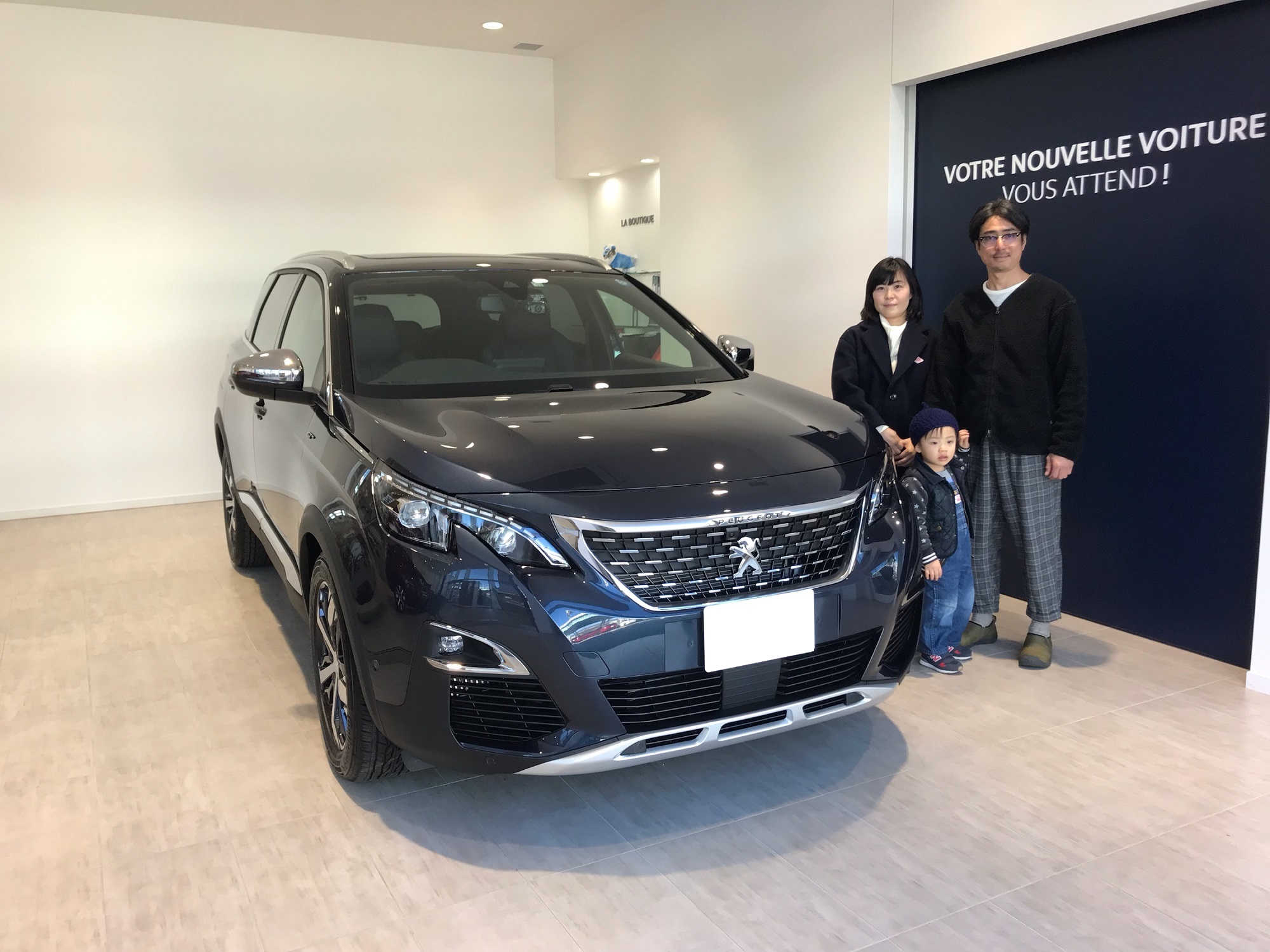 ５００８ＧＴ　ＢｌｕｅＨＤｉ納車致しました。