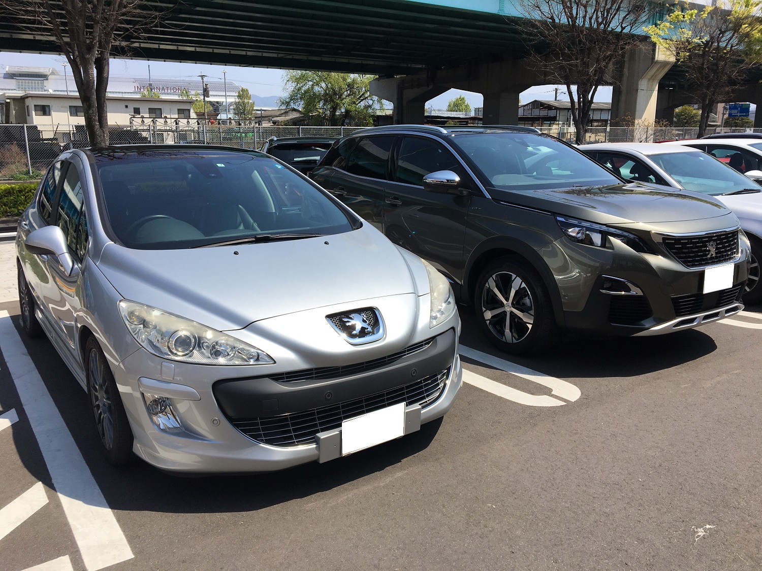 3008 GT BlueHDi ご納車です！