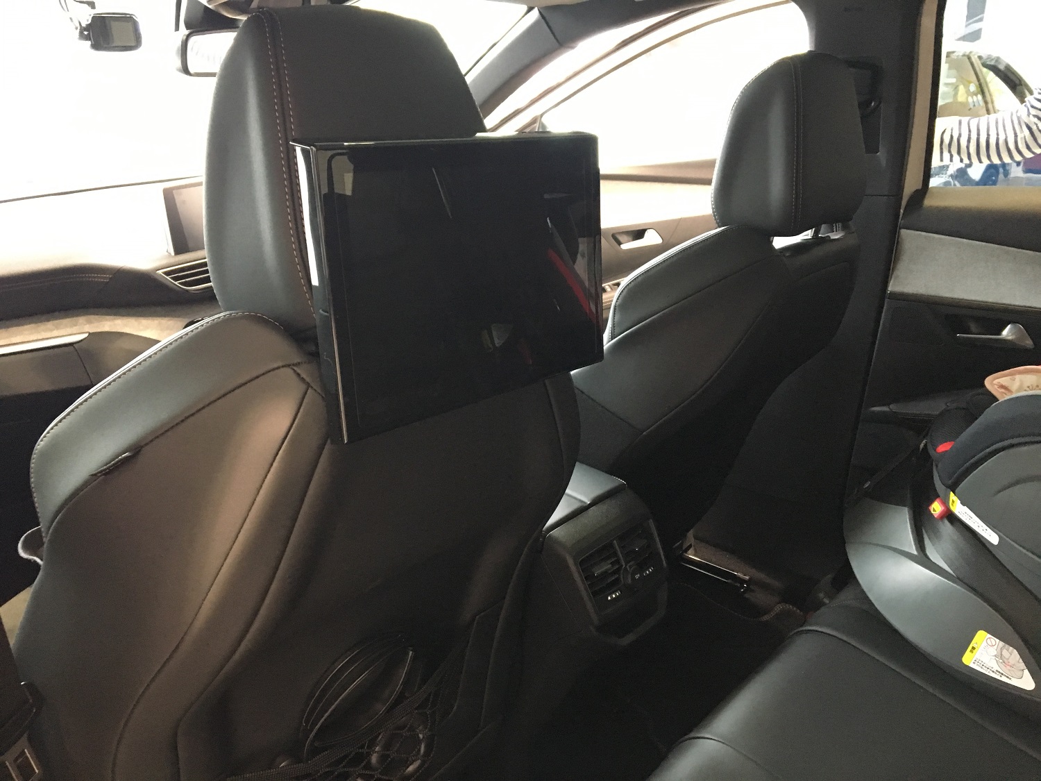 3008 GT BlueHDi ファーストクラスパッケージご納車です！