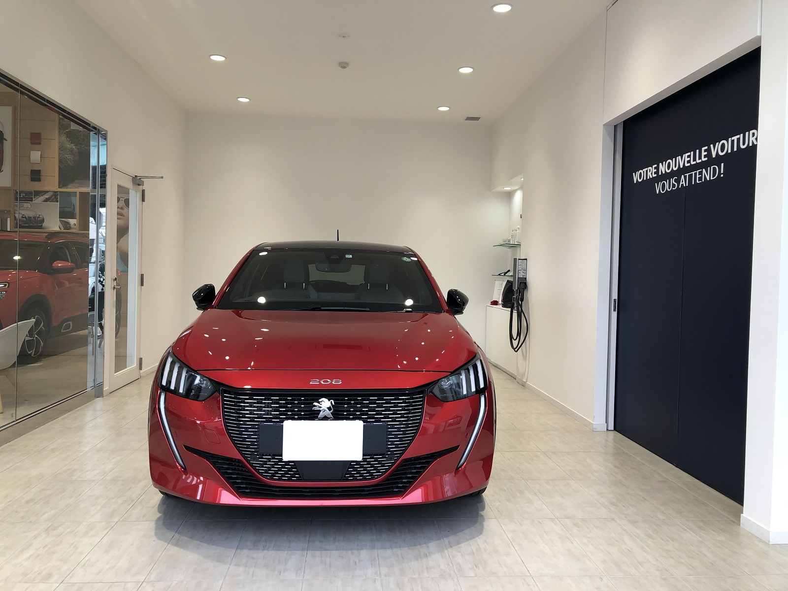 PEUGEOT 208　納車式