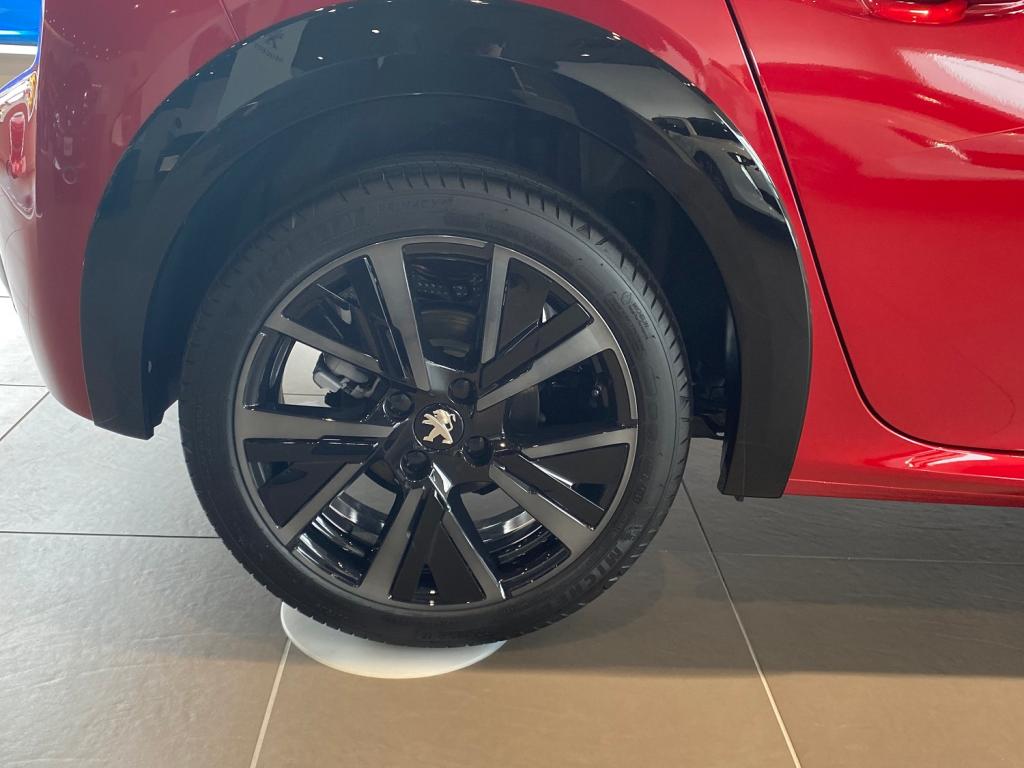 New 208 GT　エクステリア！