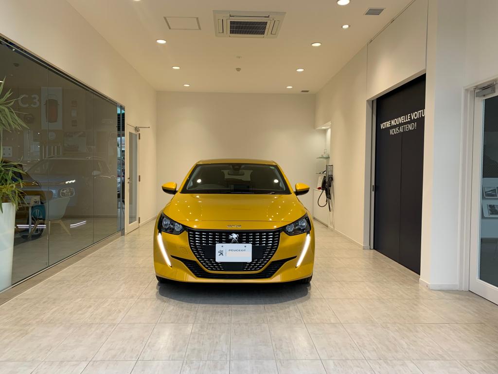 New 208 Allure納車式