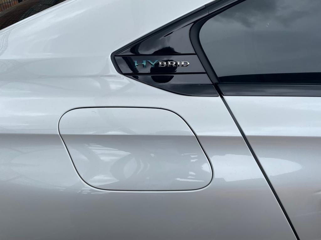 PEUGEOT　508HYBRID　エクステリア