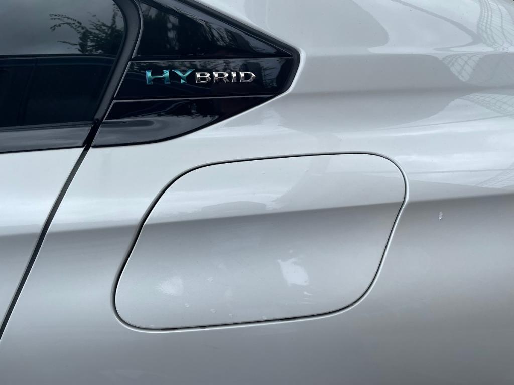 PEUGEOT　508HYBRID　エクステリア