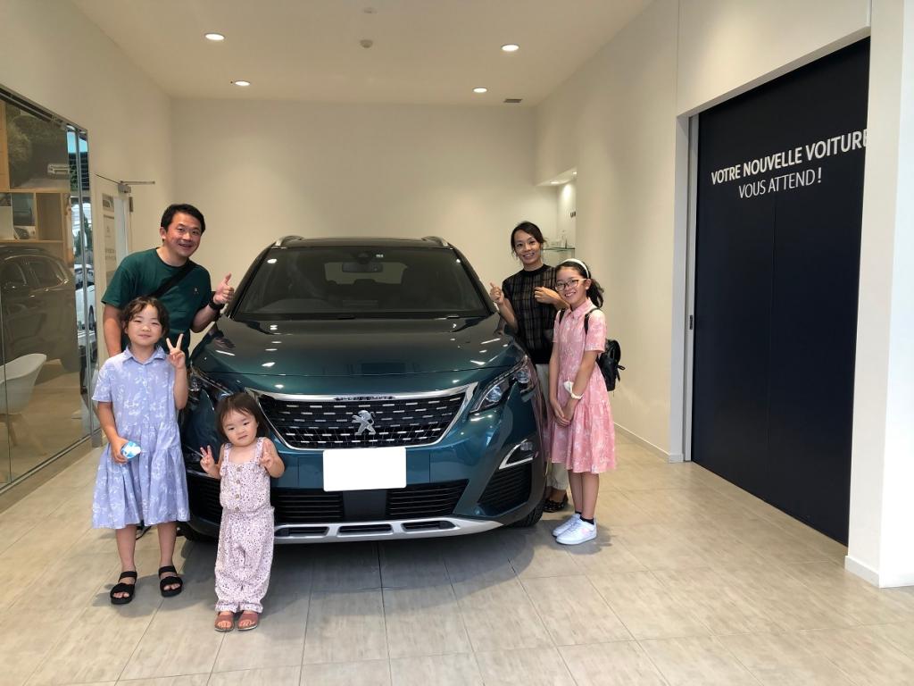PEUGEOT　5008　納車式。