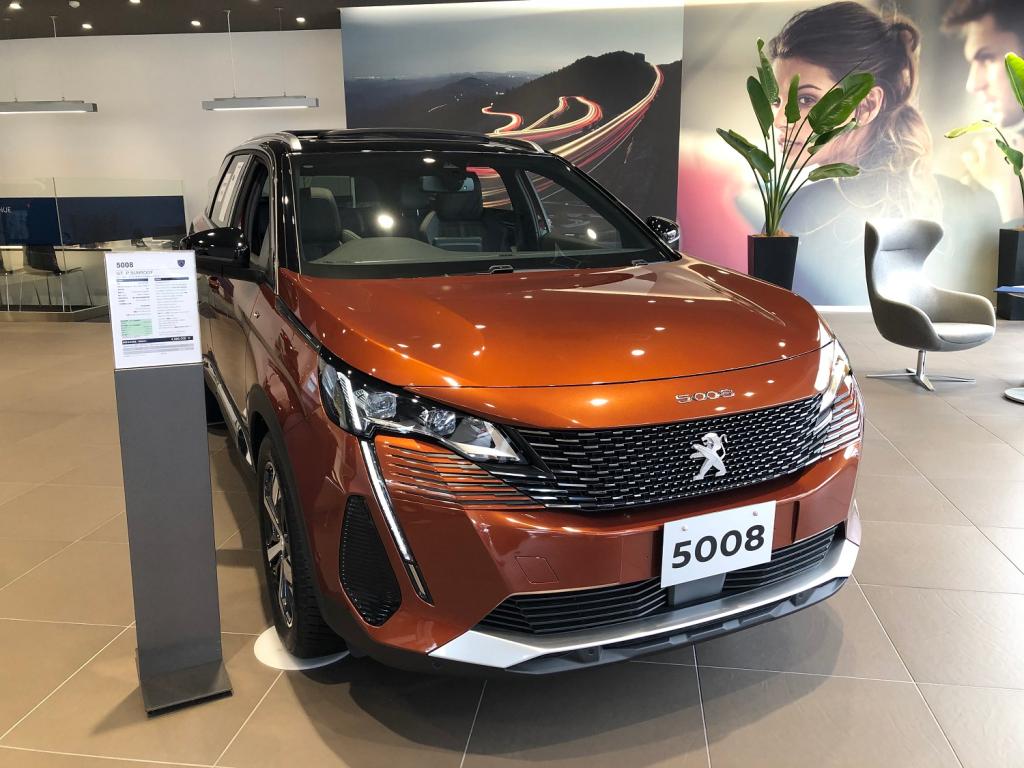 PEUGEOT　5008　エクステリア