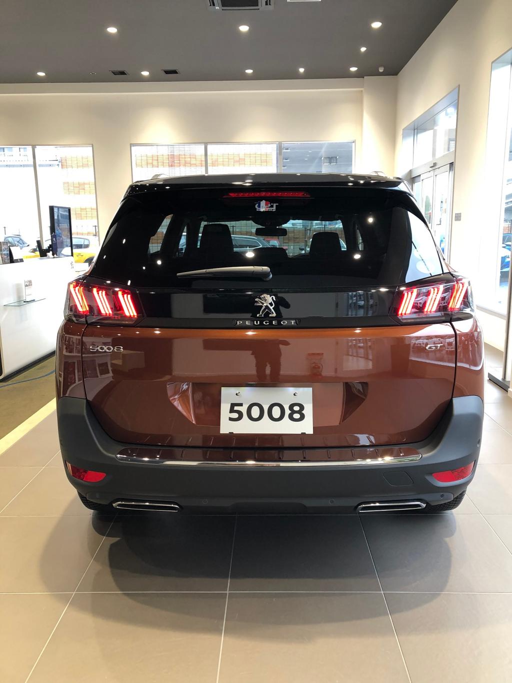 PEUGEOT　5008　エクステリア