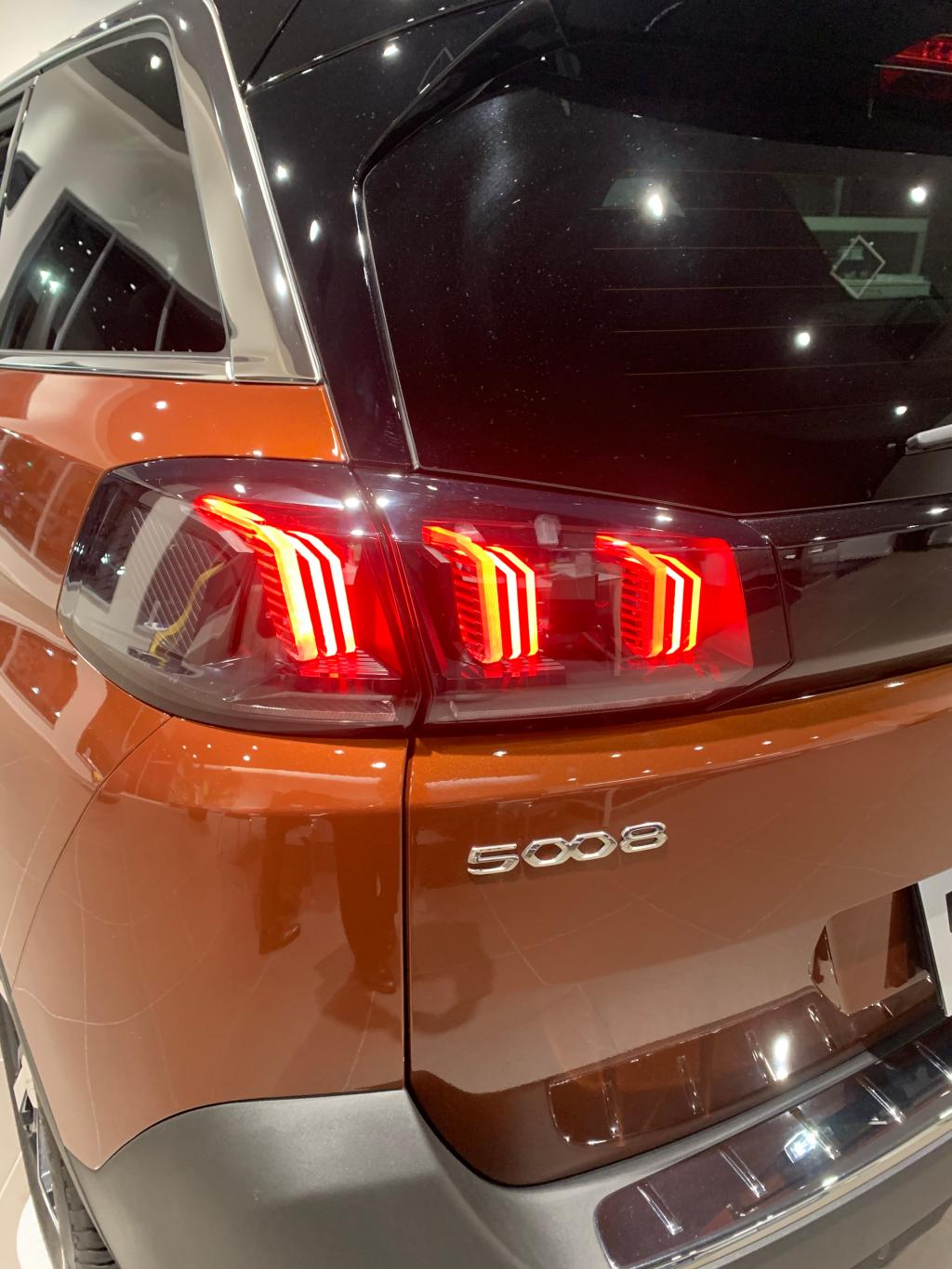 NEW5008exterior