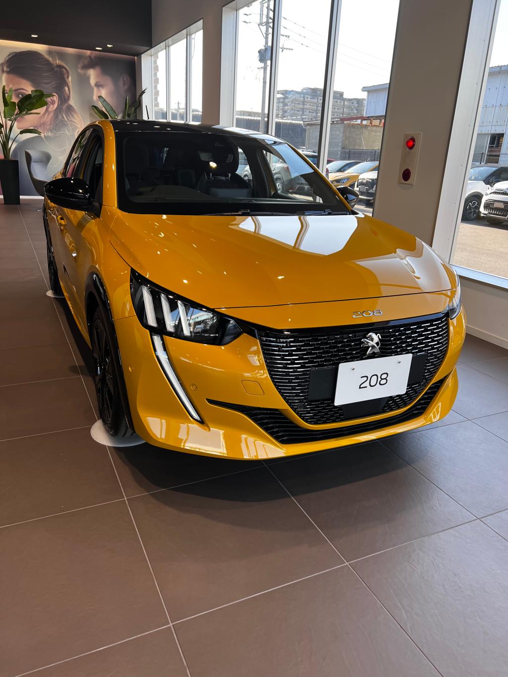 NEW208　GT　ショールームIN！！　インテリア紹介