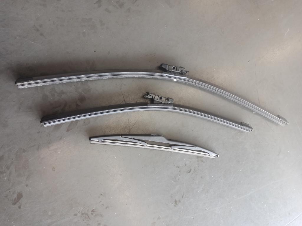 ワイパー　交換