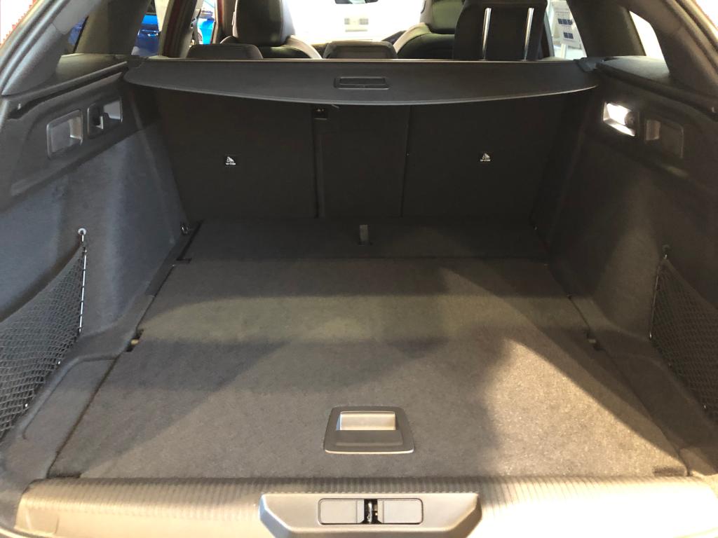 PEUGEOT　308　インテリア。