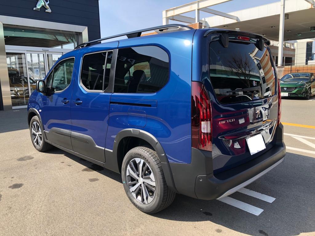 PEUGEOT RIFTER LONG　エクステリア。