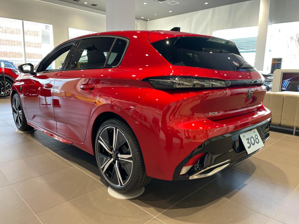 【即納車入荷】308 GT BlueHDi　エリクサーレッド(エクステリア)