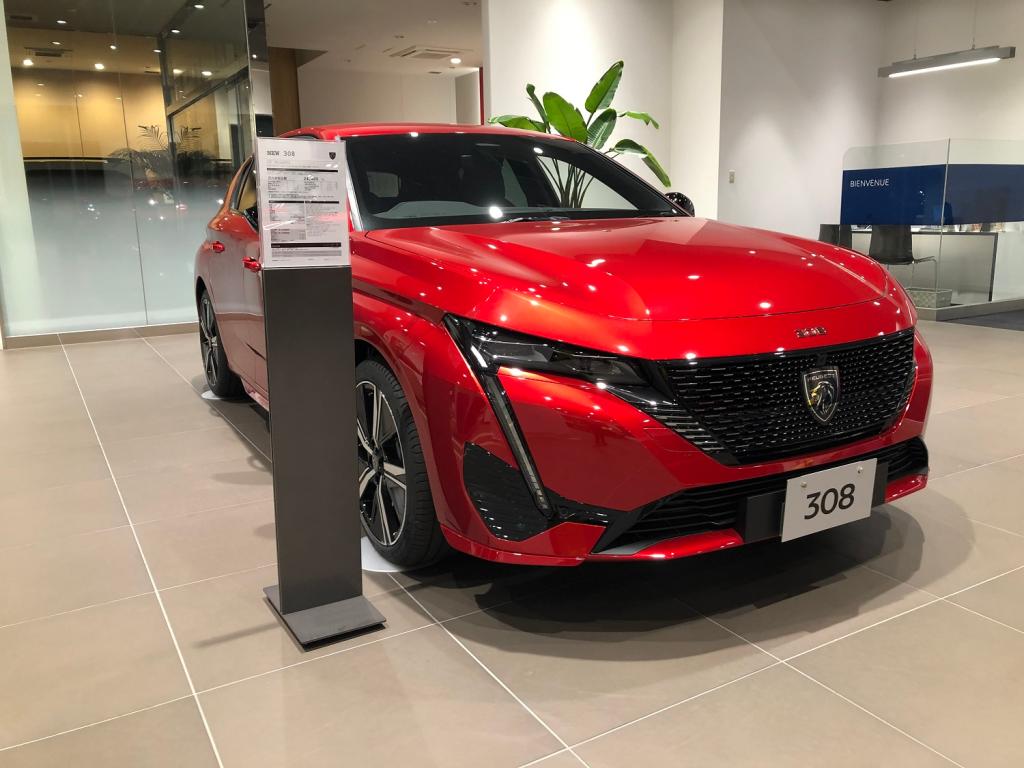 PEUGEOT　308　エクステリア。