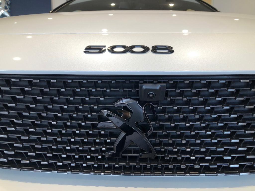 5008 GT BlueHDi Black Pack (エクステリア)