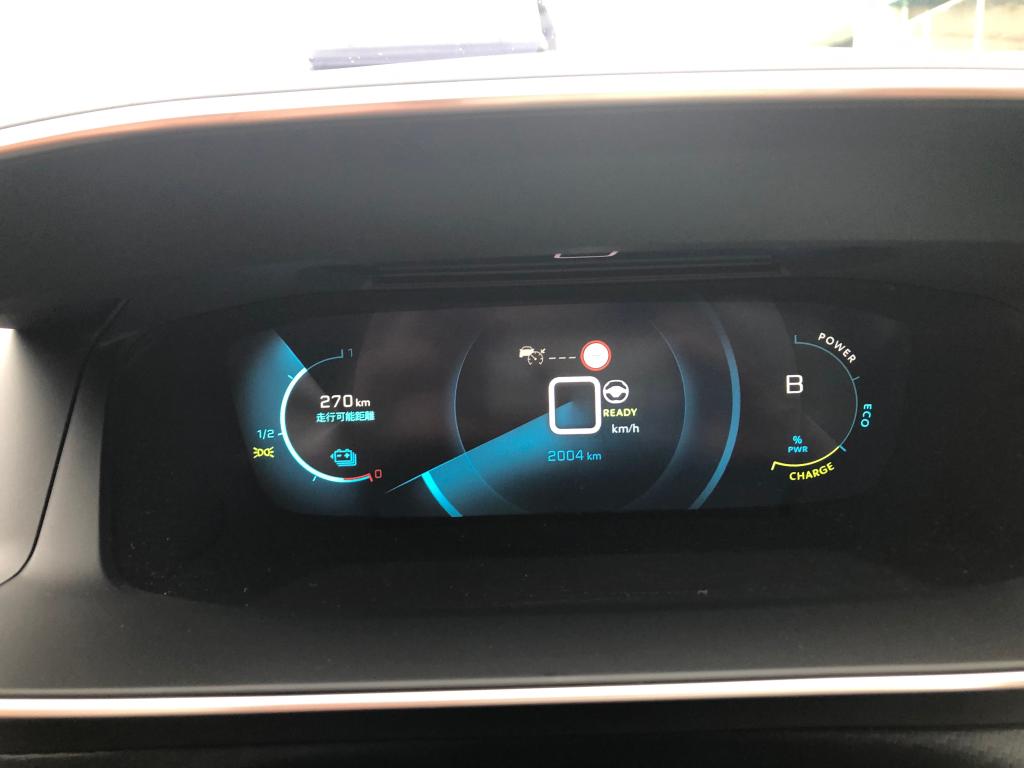 e208　試乗感