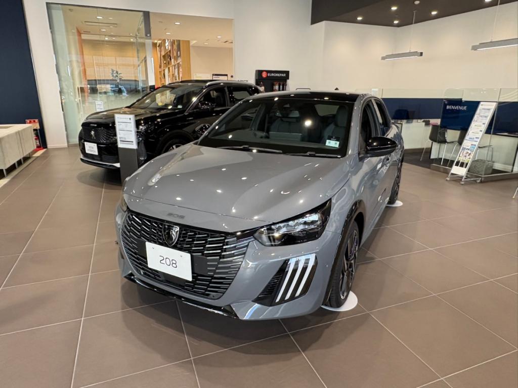 ショールームの展示車入れ替え🚙✨