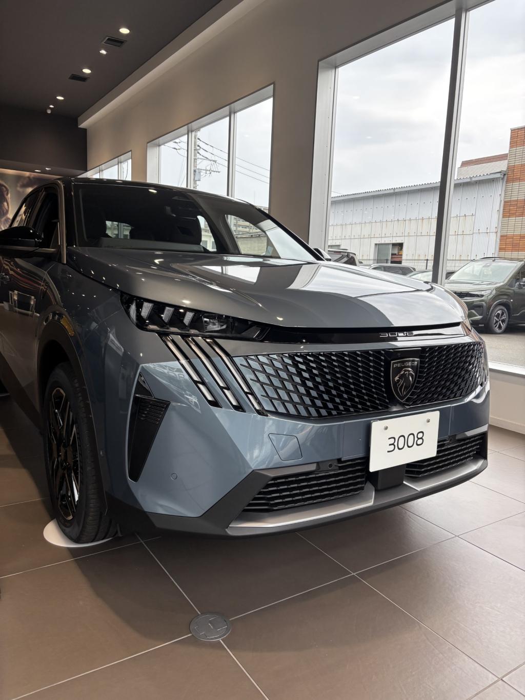 ✨NEW　PEUGEOT　3008HYBRIDアンコールフェア✨