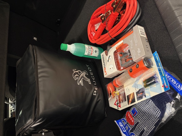 エマージェンシーキット